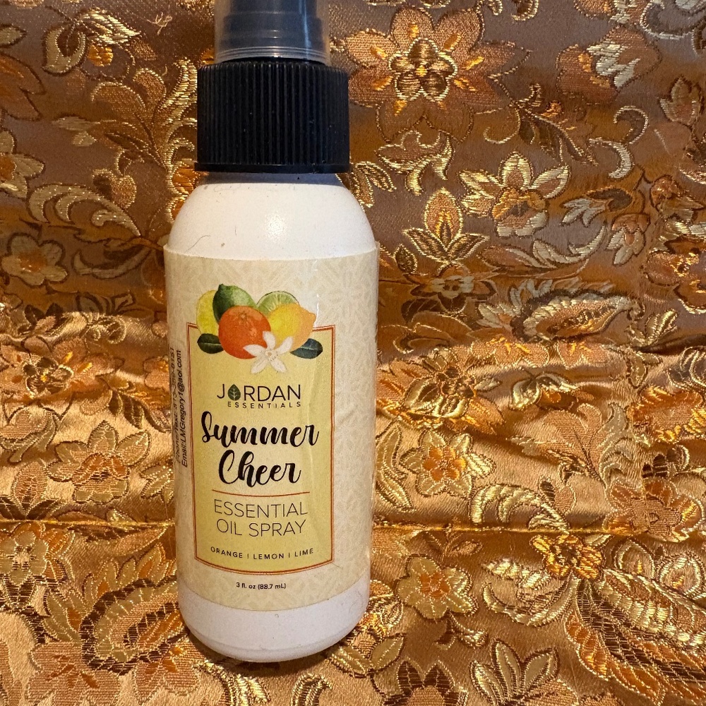 SUNDAY SALE - WEEK 3 -  Summer Cheer Essential Oil Spray 3oz